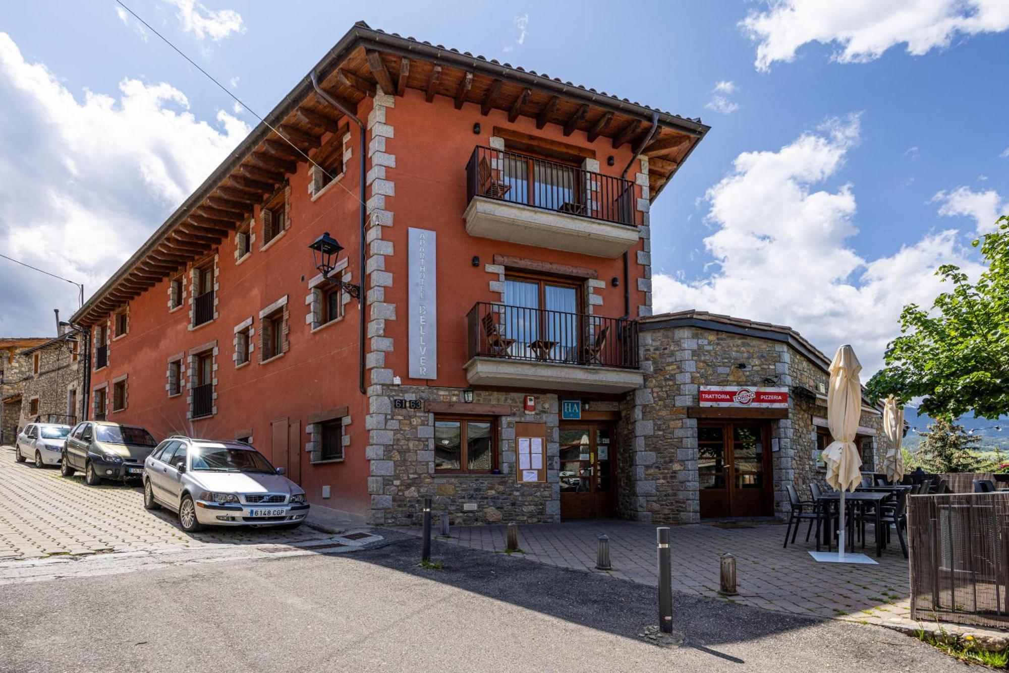 Aparthotel Bellver Bellver De Cerdanya Exterior photo