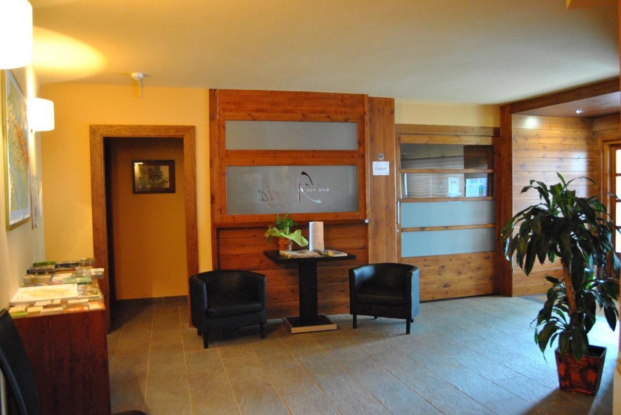 Aparthotel Bellver Bellver De Cerdanya Exterior photo